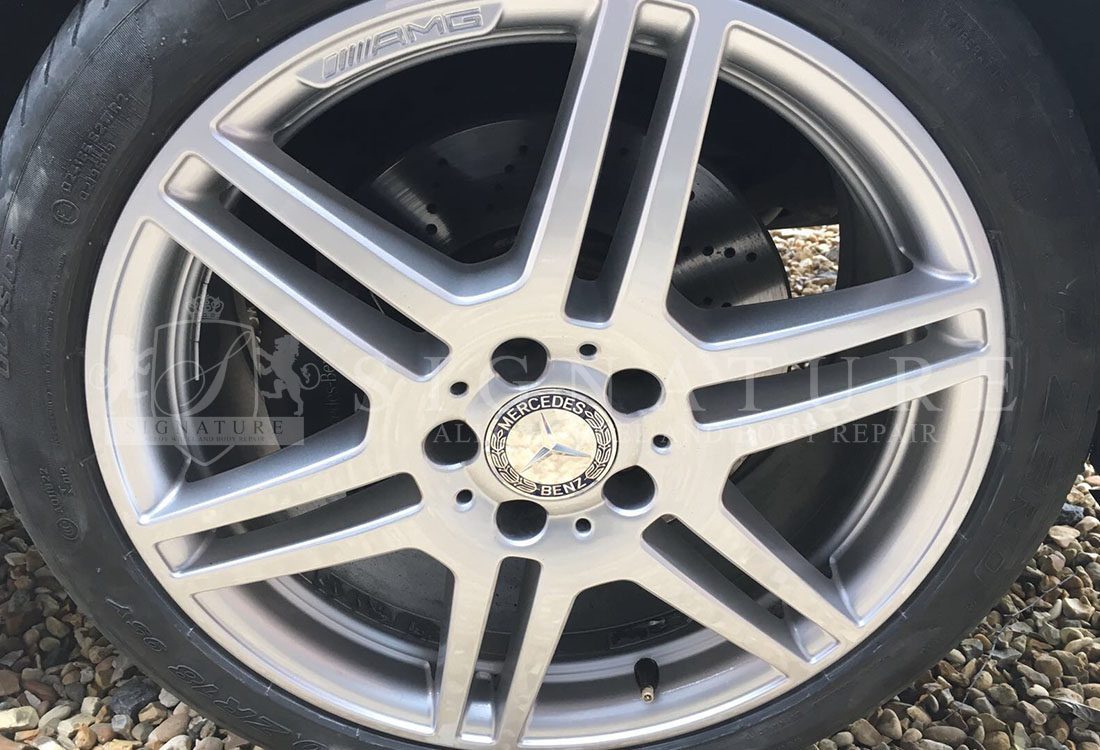 Silver Mercedes alloy wheel refinished after corrosion damage